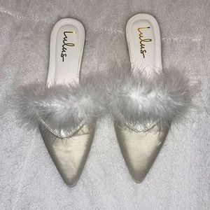 👰🏼‍♀️ Bride LuLu’s feather dressing slippers | size 10| new